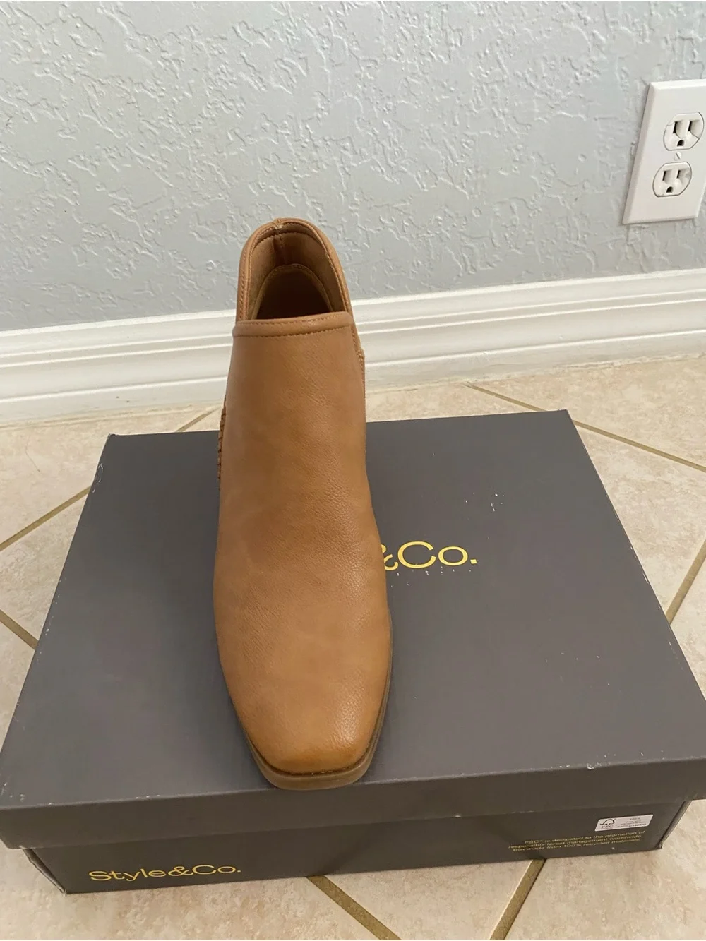 Style & Co. Tan Cognac Ankle Booties Block Heel Side Zip NIB